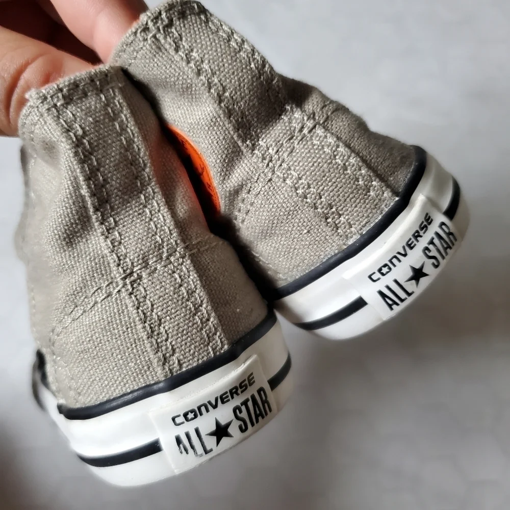 Converse Chuck Taylor Blue Easy Slip No-Tie High Tops Sneakers‎